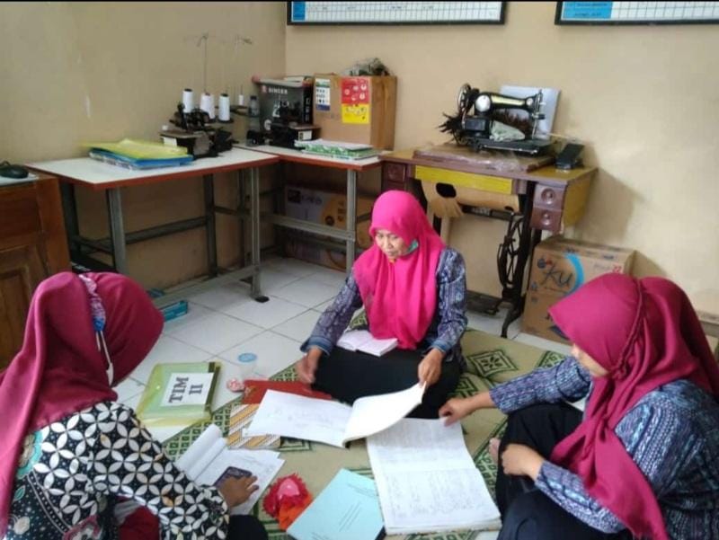 Pokja 3 PKK Selesaikan Administrasi